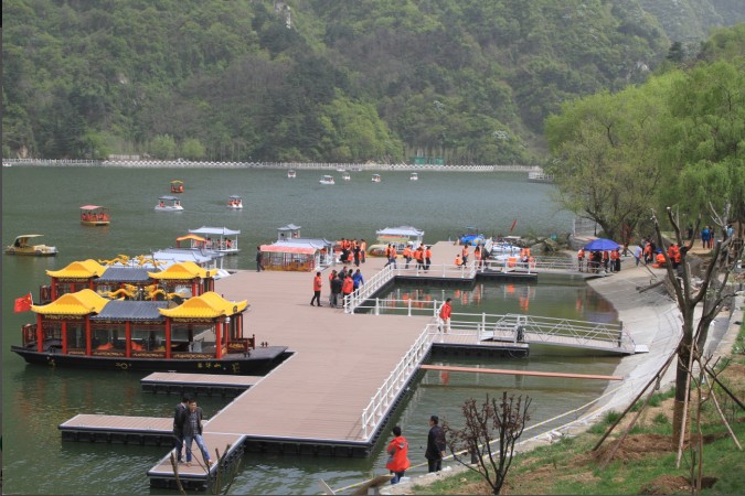 游艇碼頭 水上浮橋